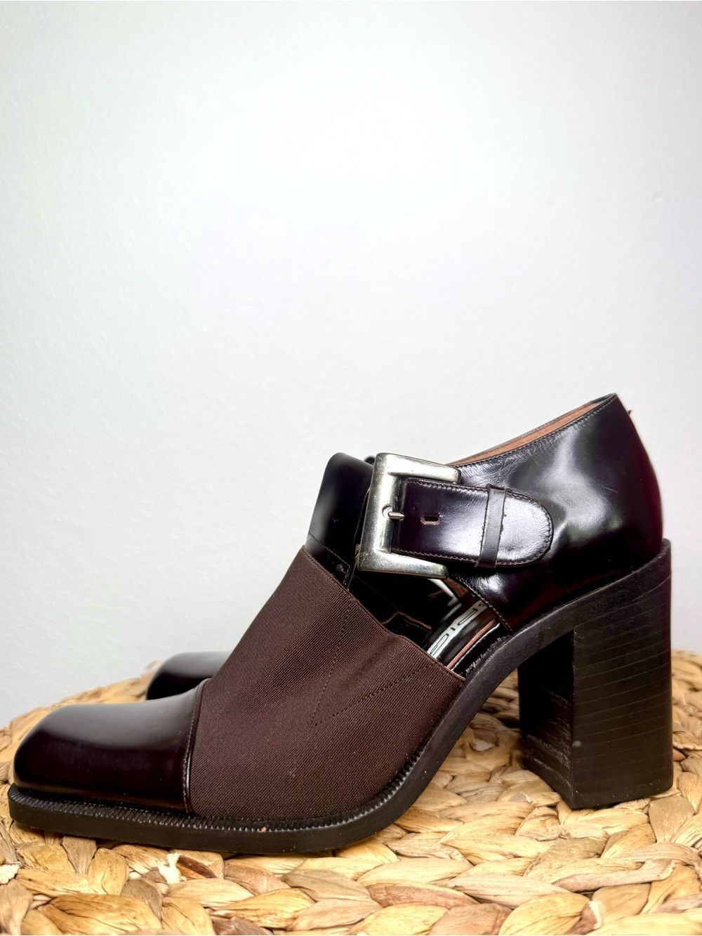NWT Via Spiga Wendy Block Heel T-Strap Shoes Dark Chocolate Brown Deadstock Vtg